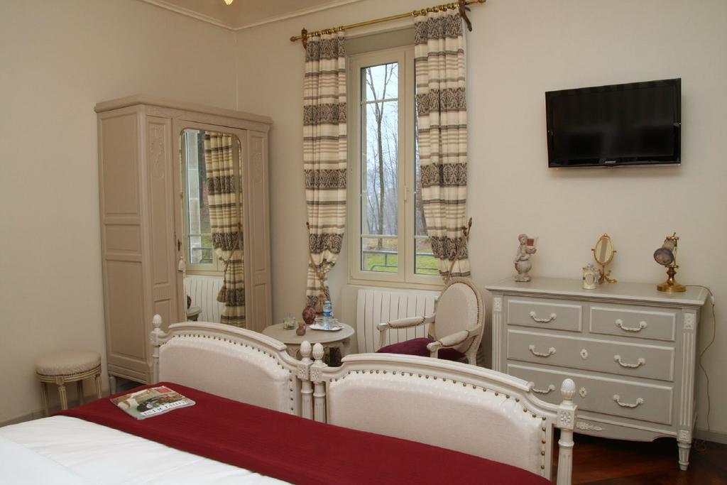 Chateau De La Houillere Bed & Breakfast Champagney Bagian luar foto